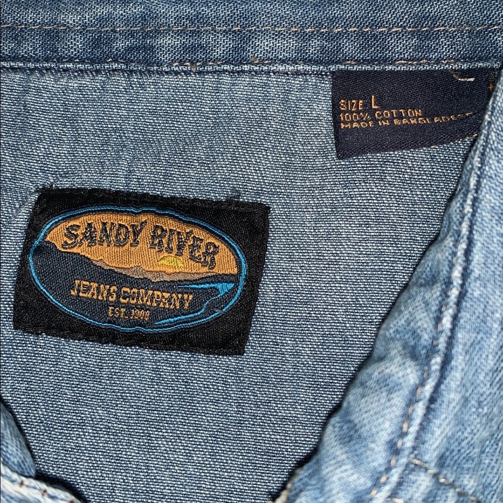 Vintage button down - Picture 3 of 4